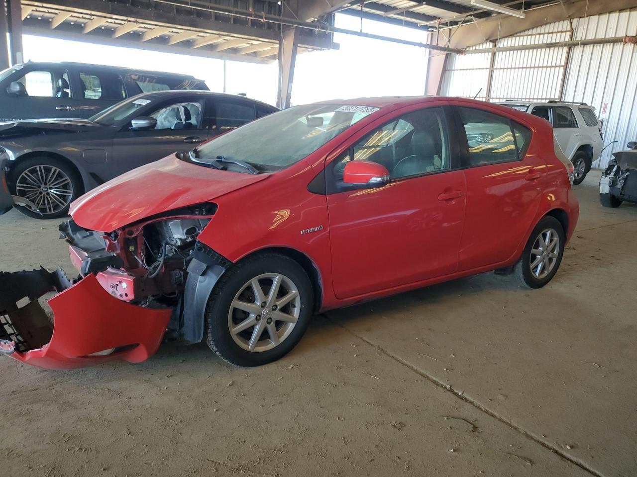 TOYOTA PRIUS C 2014