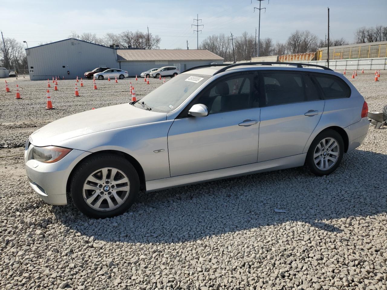 BMW 325 XIT 2006