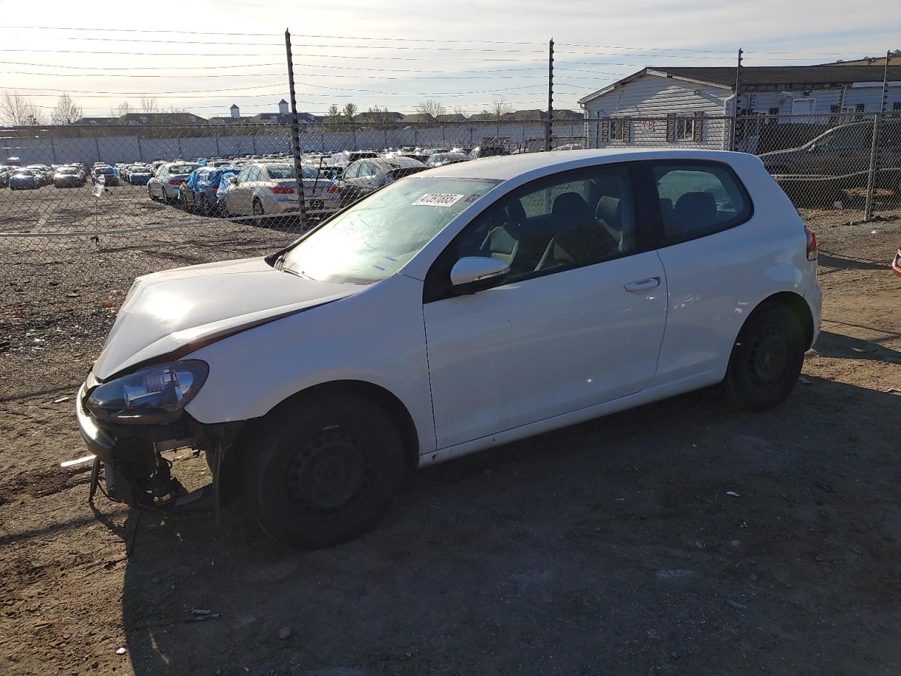 VOLKSWAGEN GOLF 2011