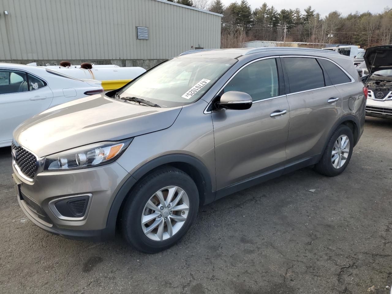 KIA SORENTO LX 2016