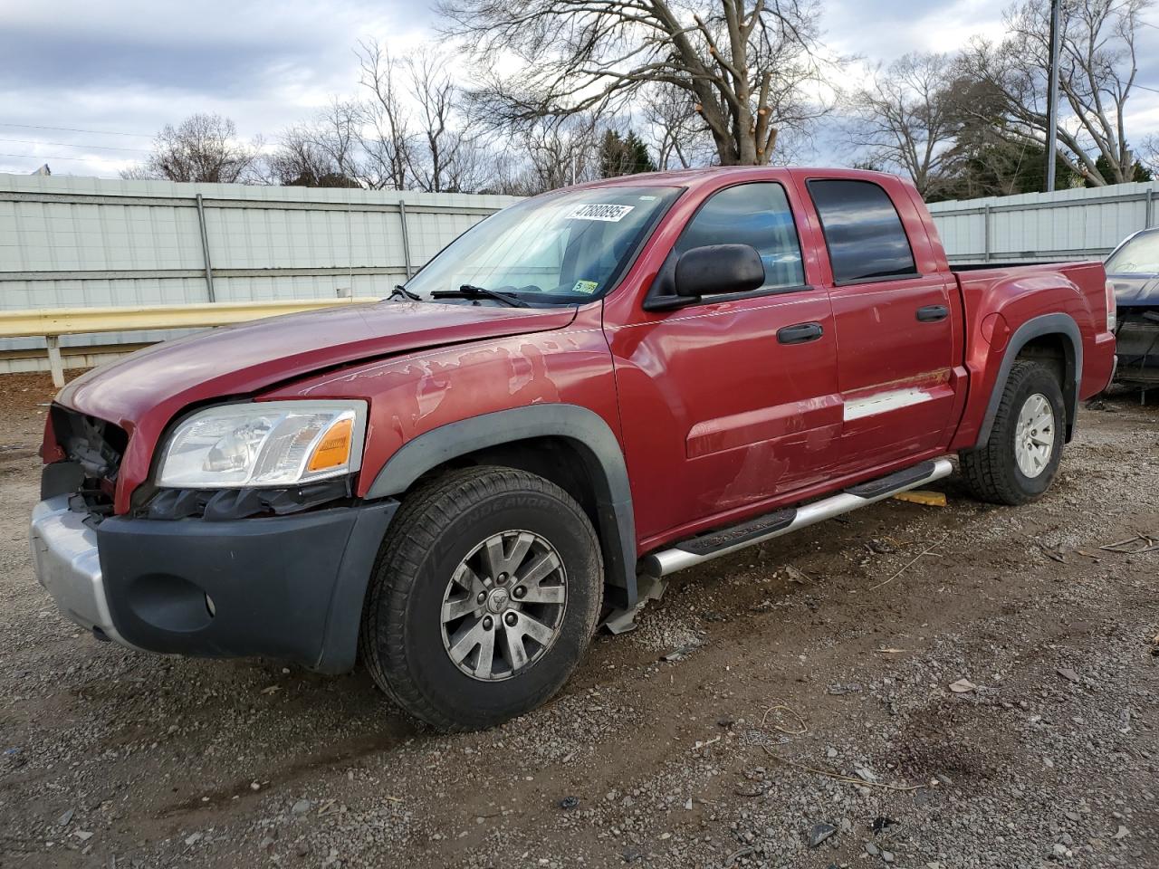 MITSUBISHI RAIDER DUR 2006