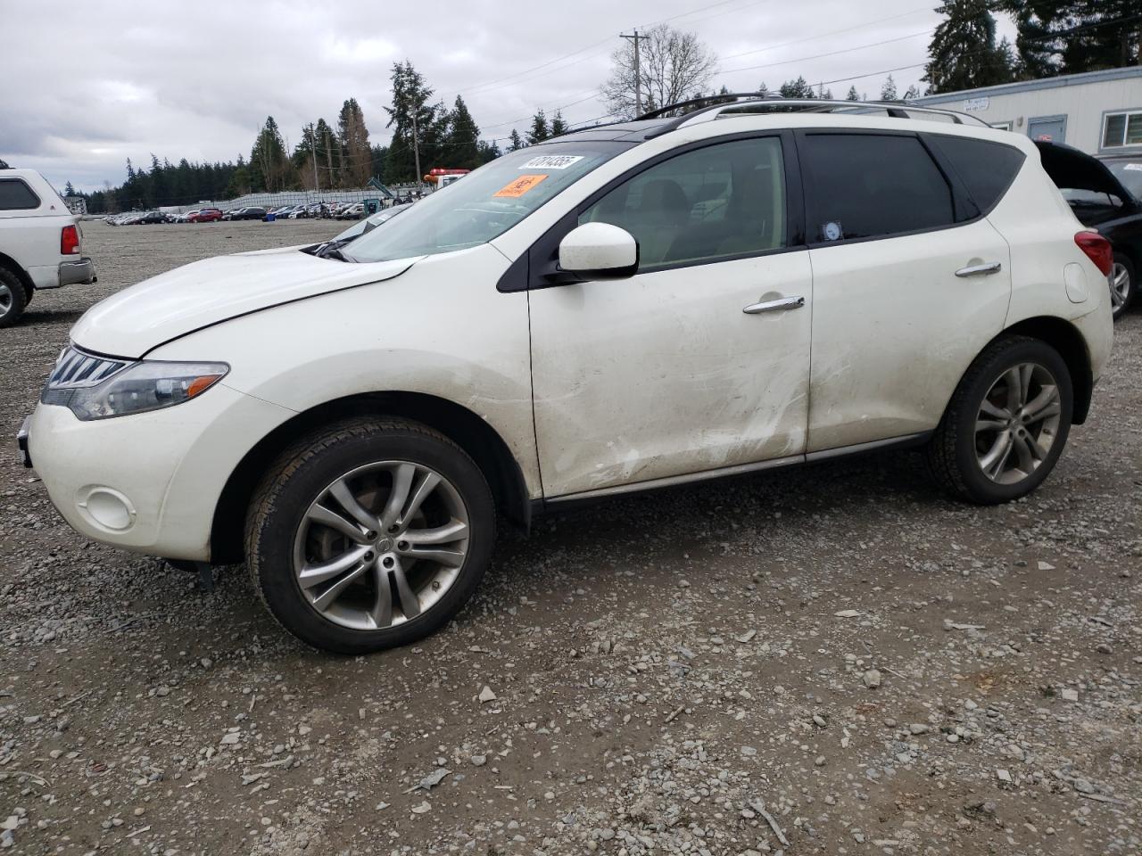 NISSAN MURANO S 2010