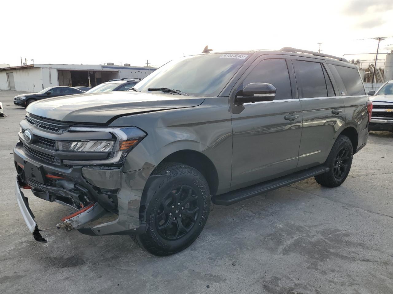 FORD EXPEDITION 2024