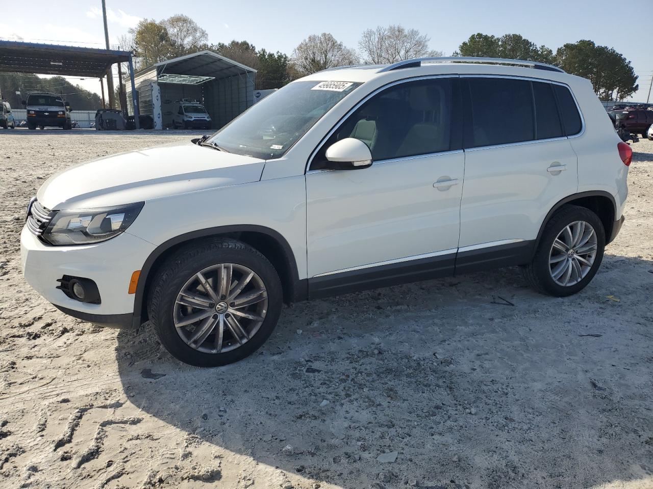 VOLKSWAGEN TIGUAN S 2016