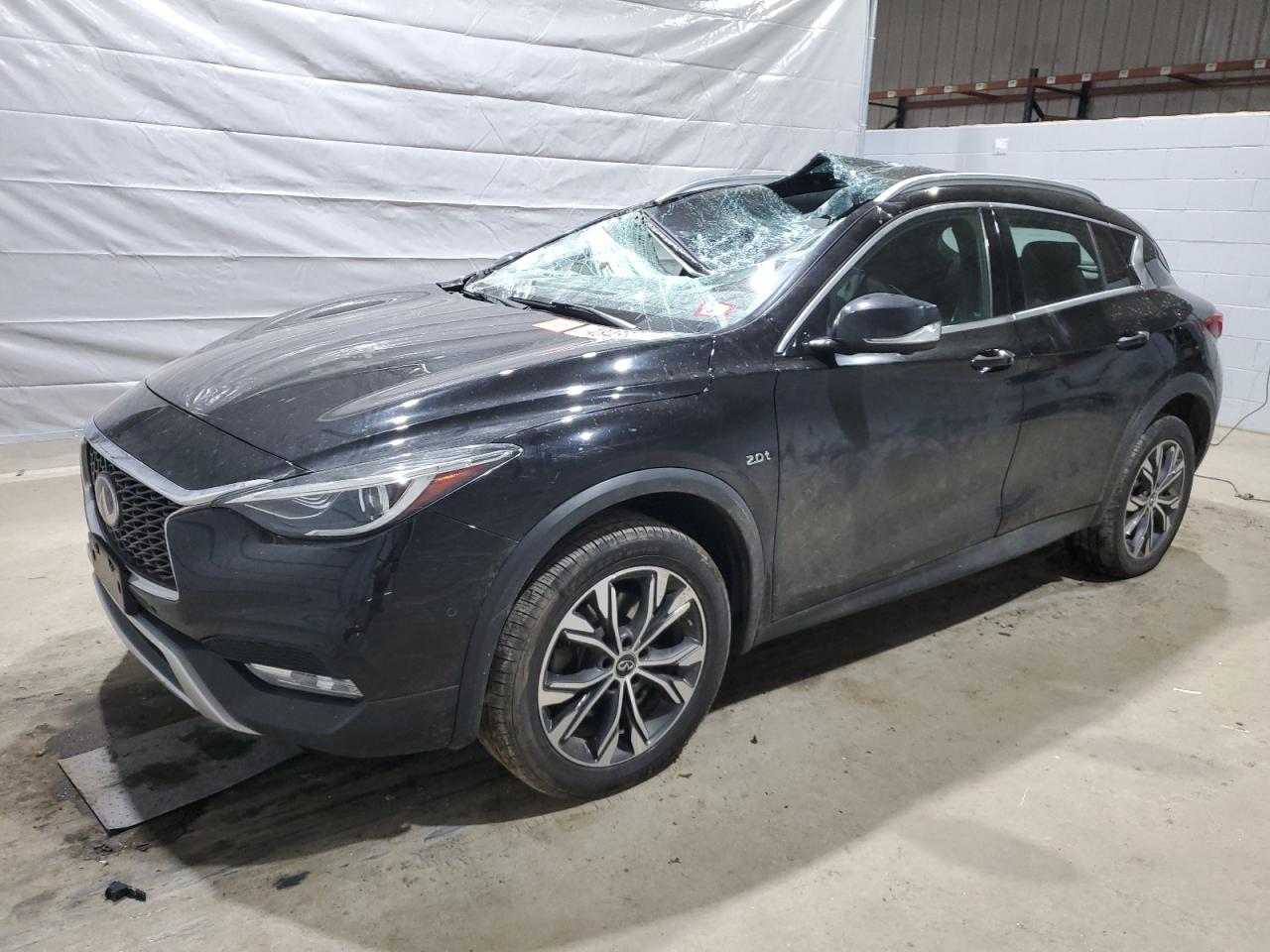 INFINITI QX30 LUXE 2019