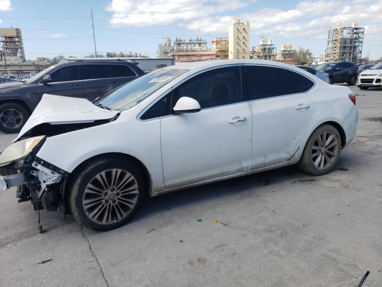 BUICK VERANO 2013