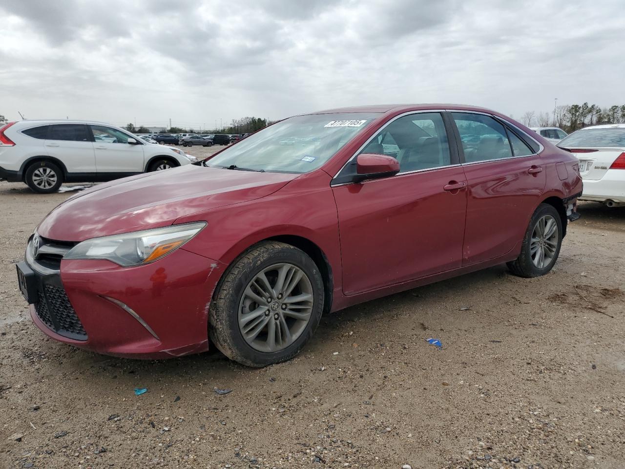 TOYOTA CAMRY LE 2015