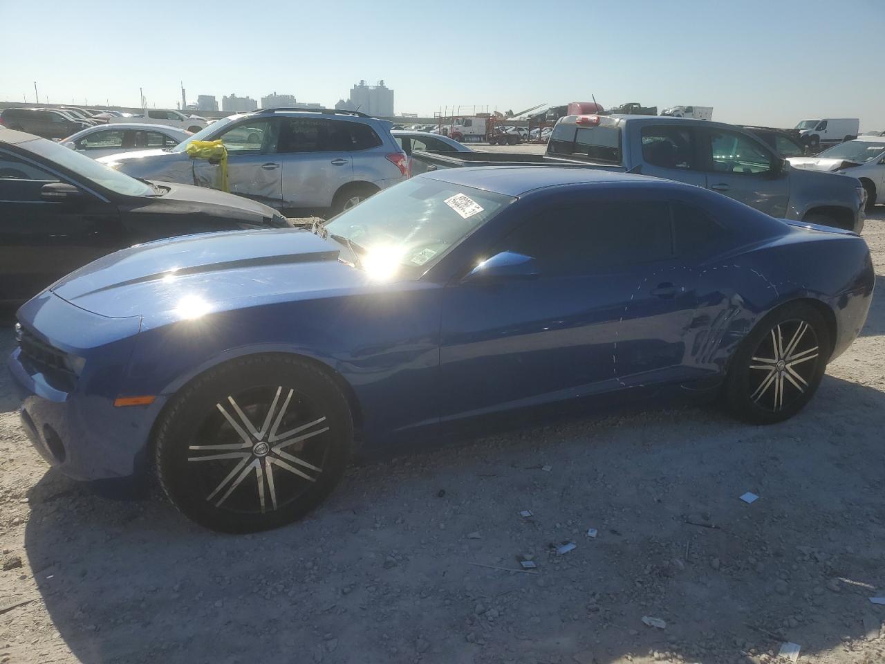 CHEVROLET CAMARO LS 2011