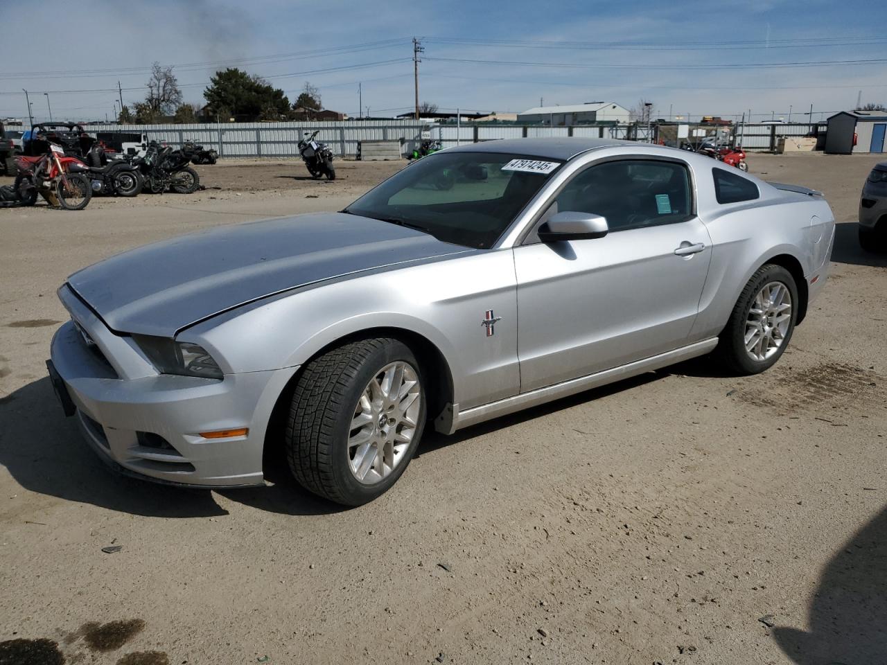 FORD MUSTANG 2013