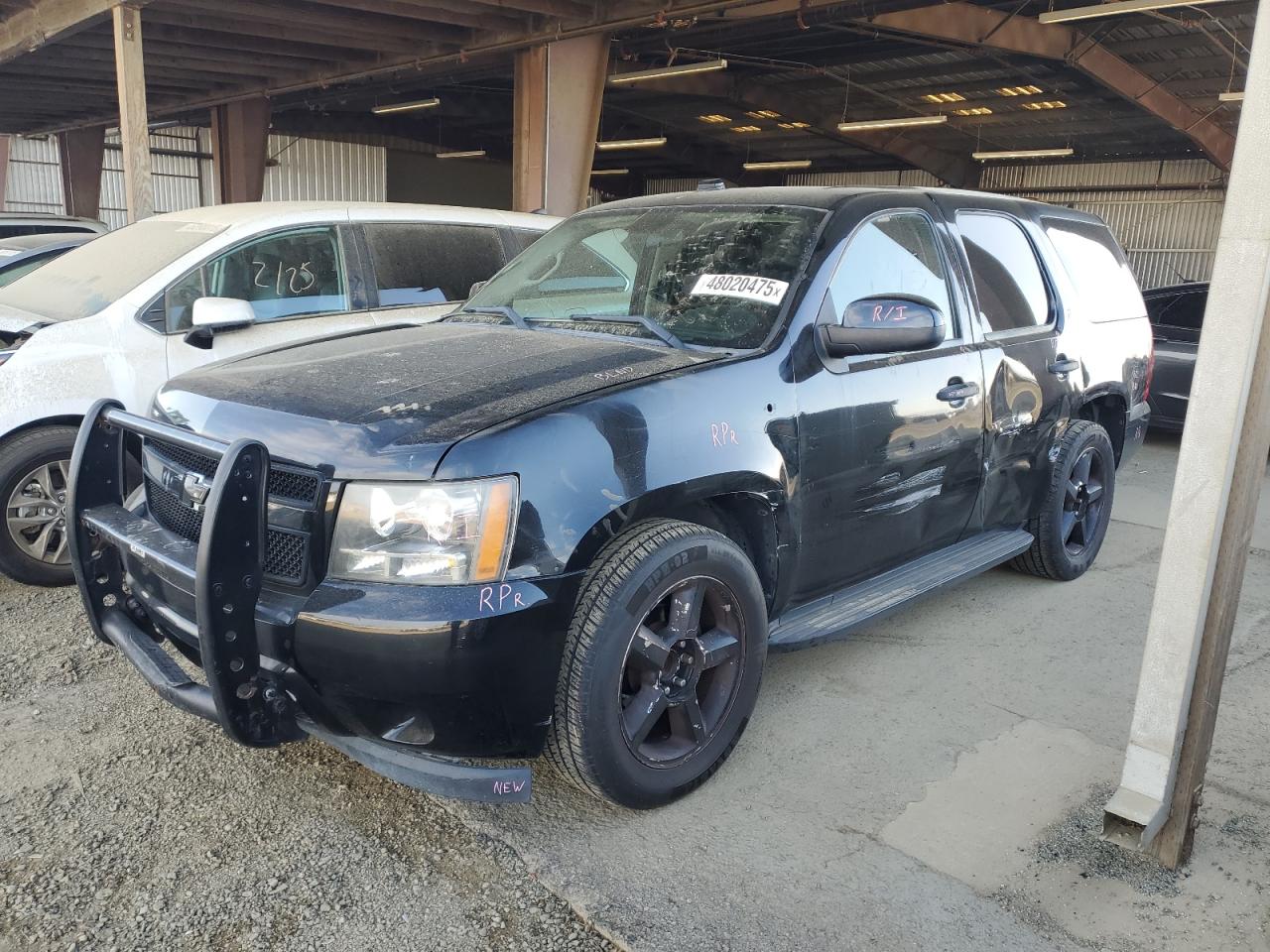 CHEVROLET TAHOE POLI 2013