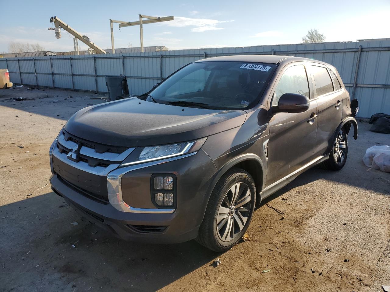 MITSUBISHI OUTLANDER 2022