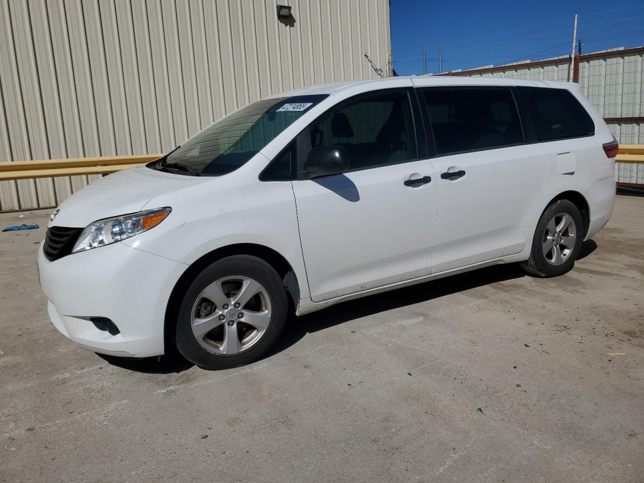 TOYOTA SIENNA 2017
