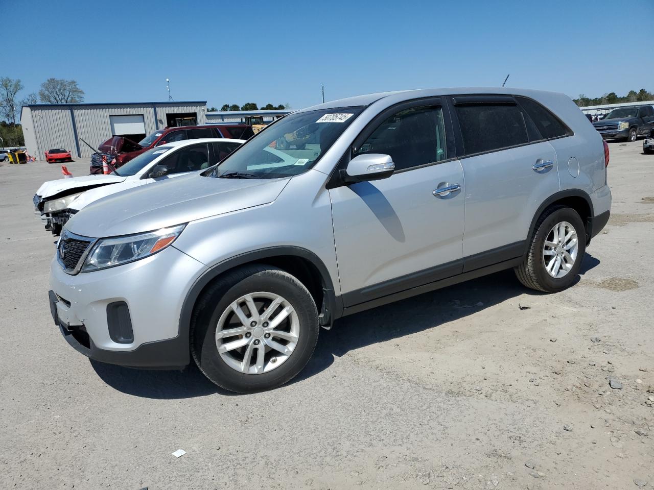 KIA SORENTO LX 2014