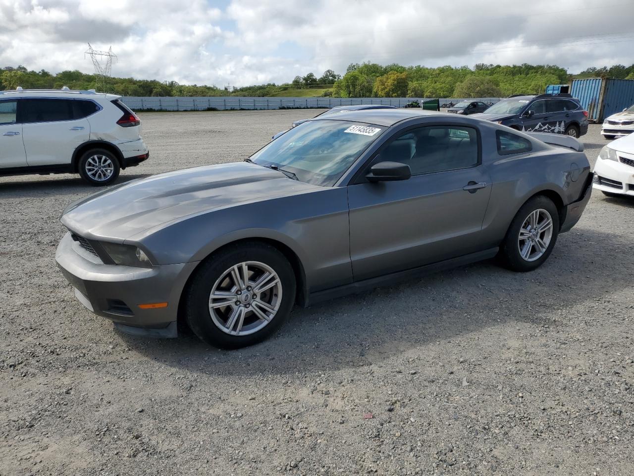 FORD MUSTANG 2011