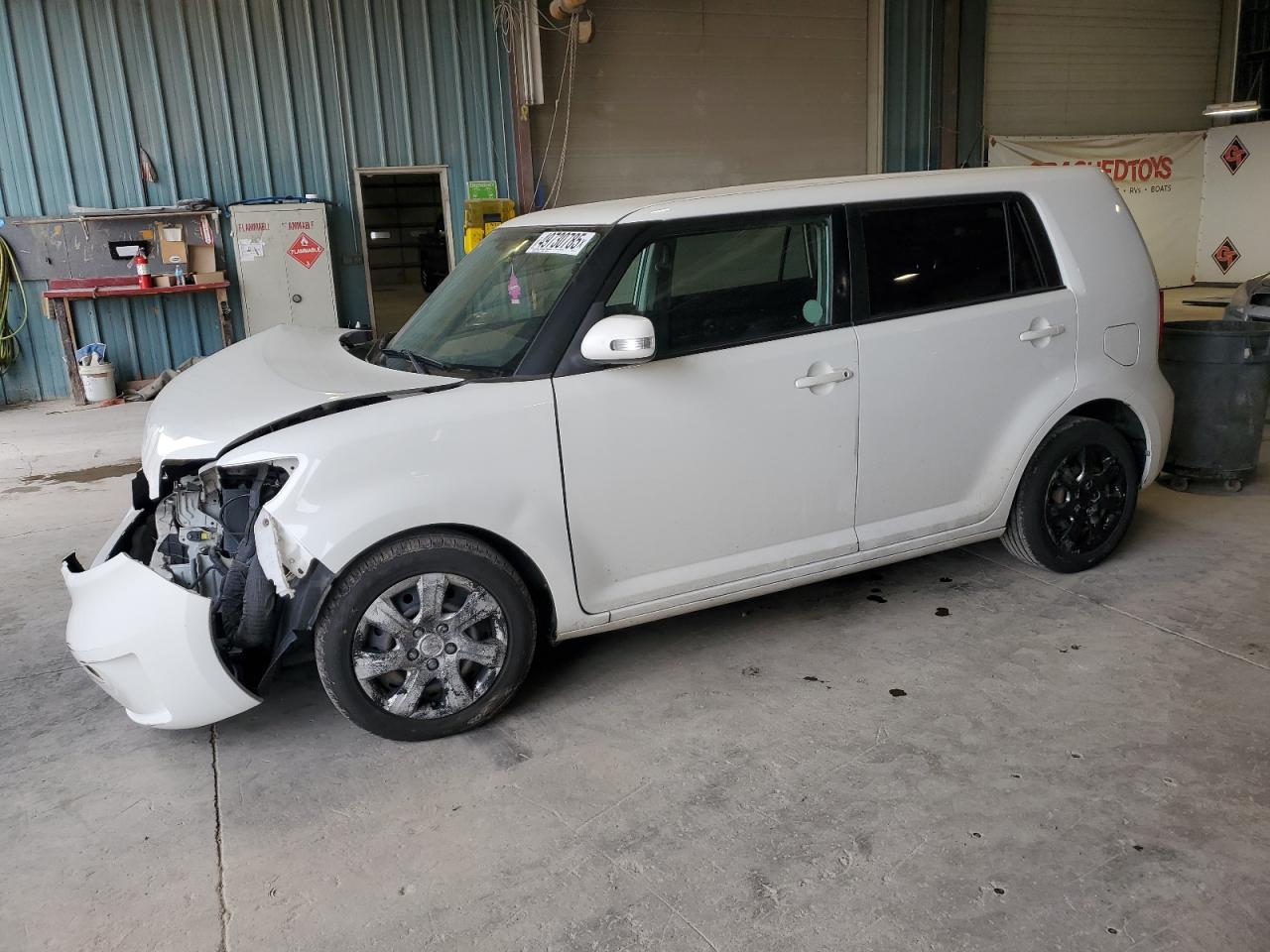 TOYOTA SCION XB 2008
