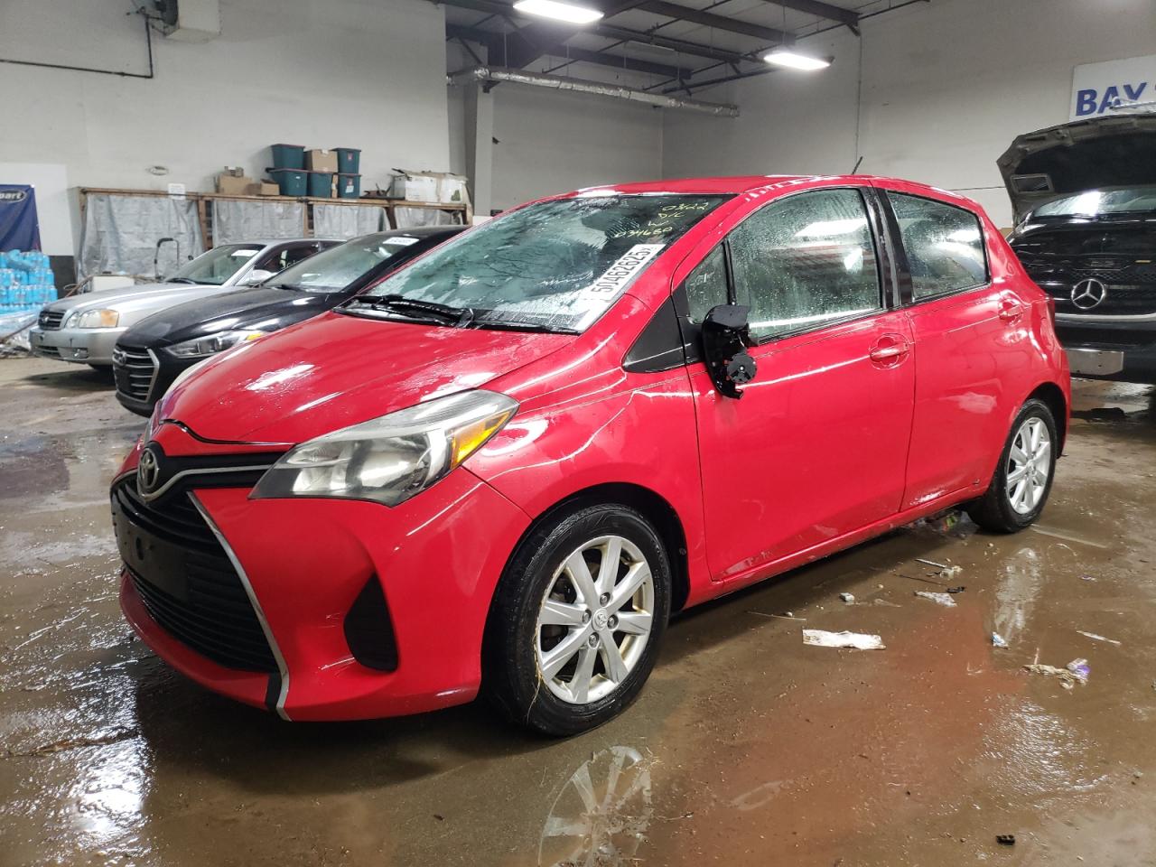 TOYOTA YARIS 2015