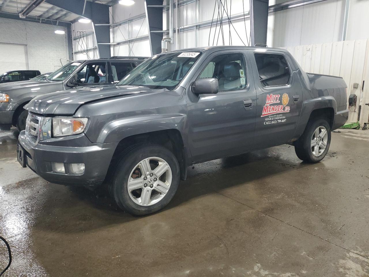 HONDA RIDGELINE 2011