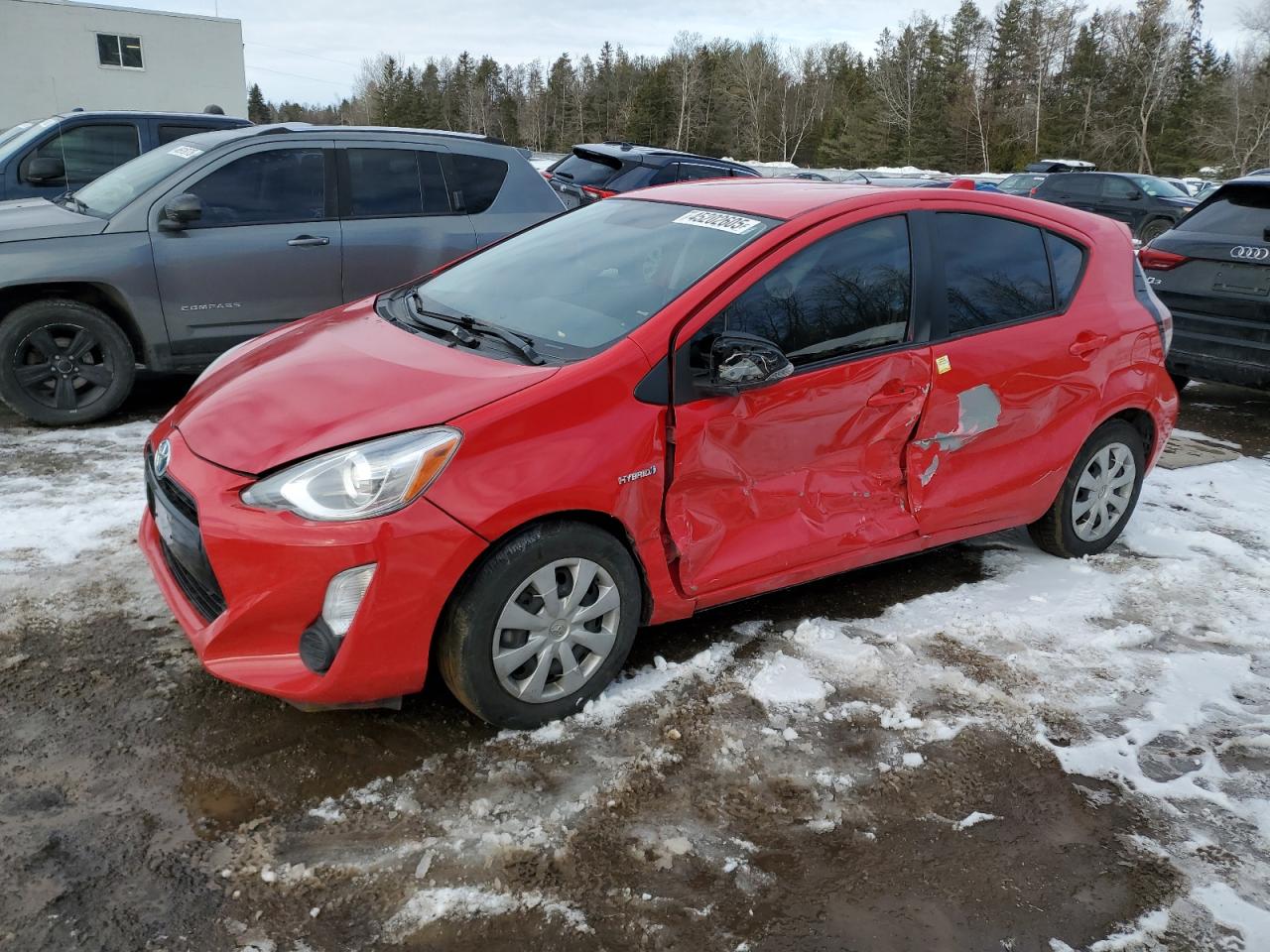 TOYOTA PRIUS C 2015