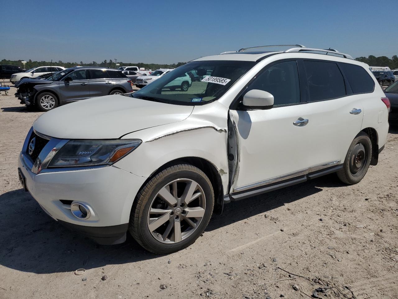 NISSAN PATHFINDER 2015
