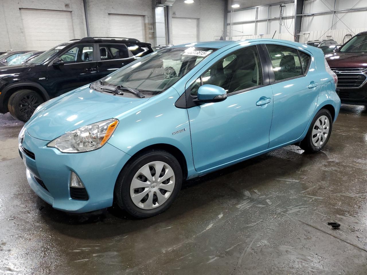 TOYOTA PRIUS C 2014