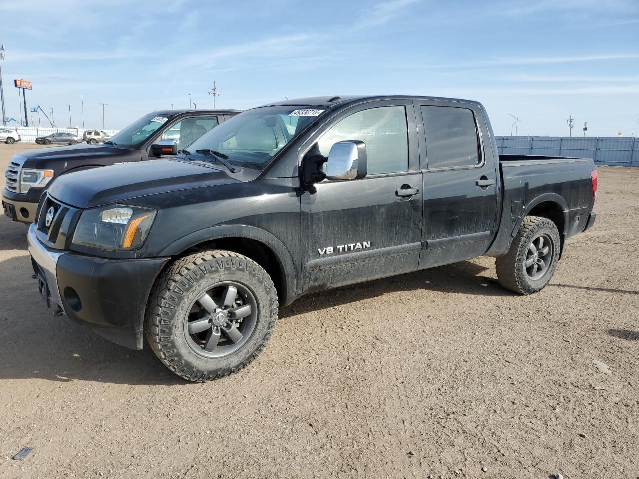 NISSAN TITAN S 2015