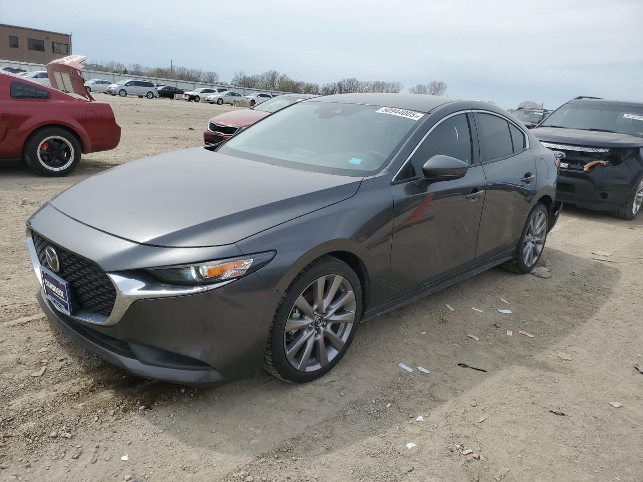 MAZDA 3 2022