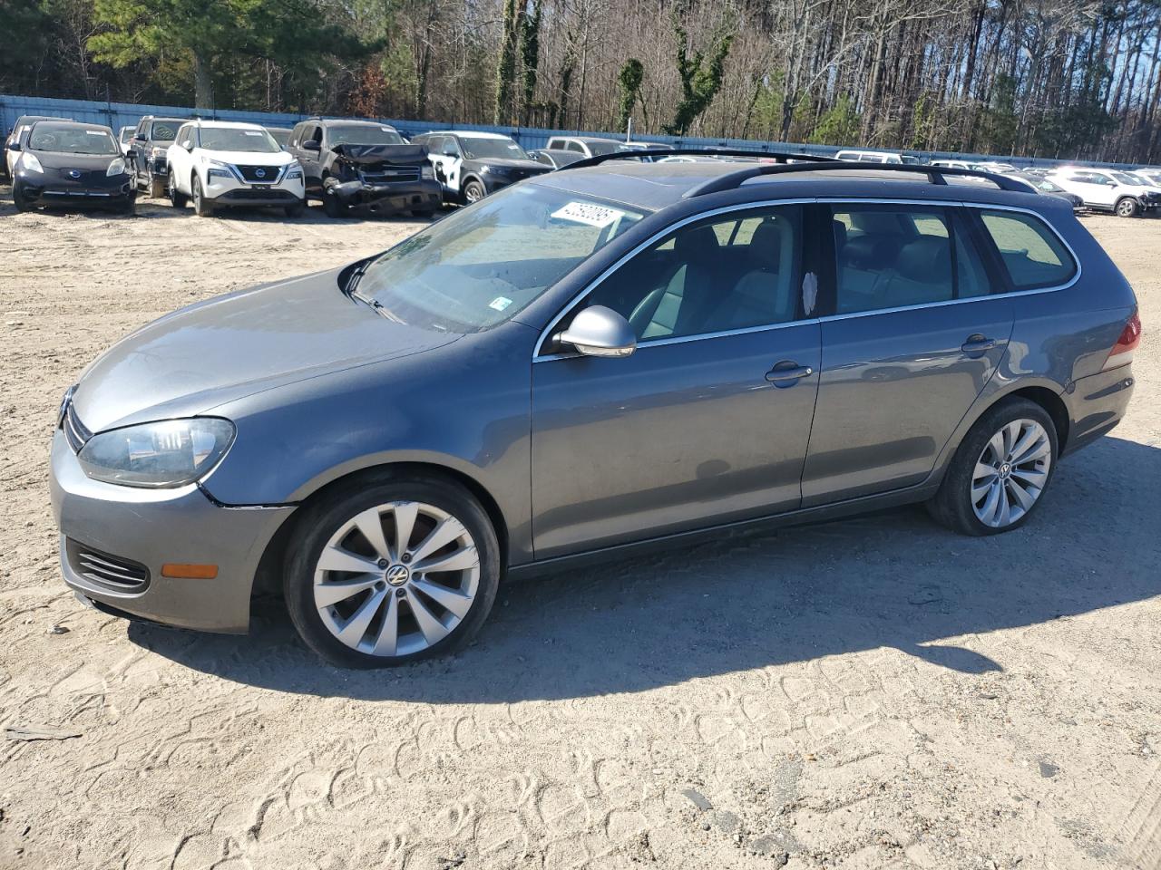 VOLKSWAGEN JETTA 2011