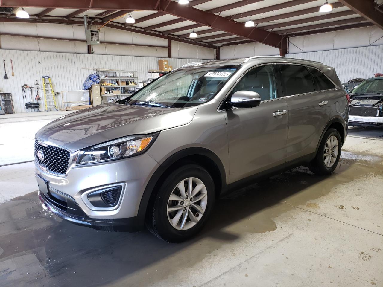 KIA SORENTO LX 2017