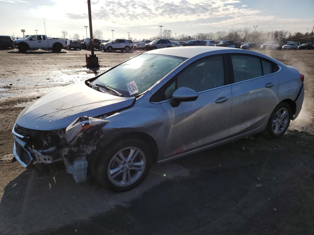 CHEVROLET CRUZE 2018