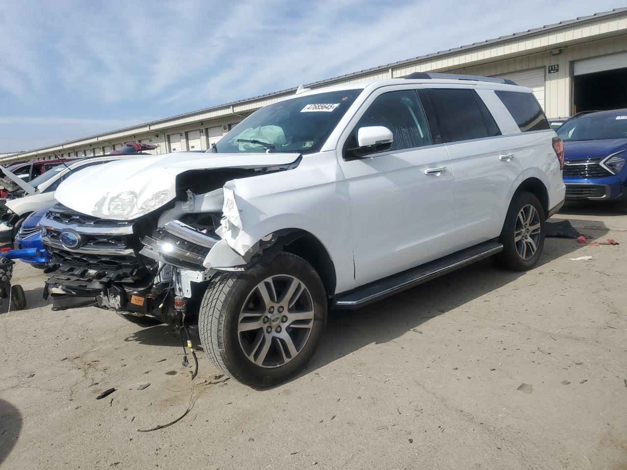 FORD EXPEDITION 2023