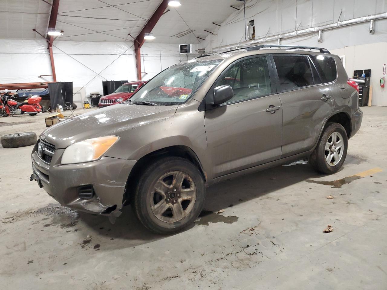 TOYOTA RAV4 2010