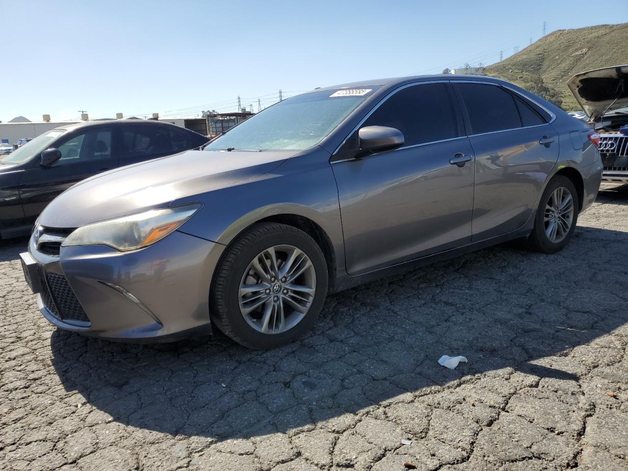TOYOTA CAMRY LE 2017