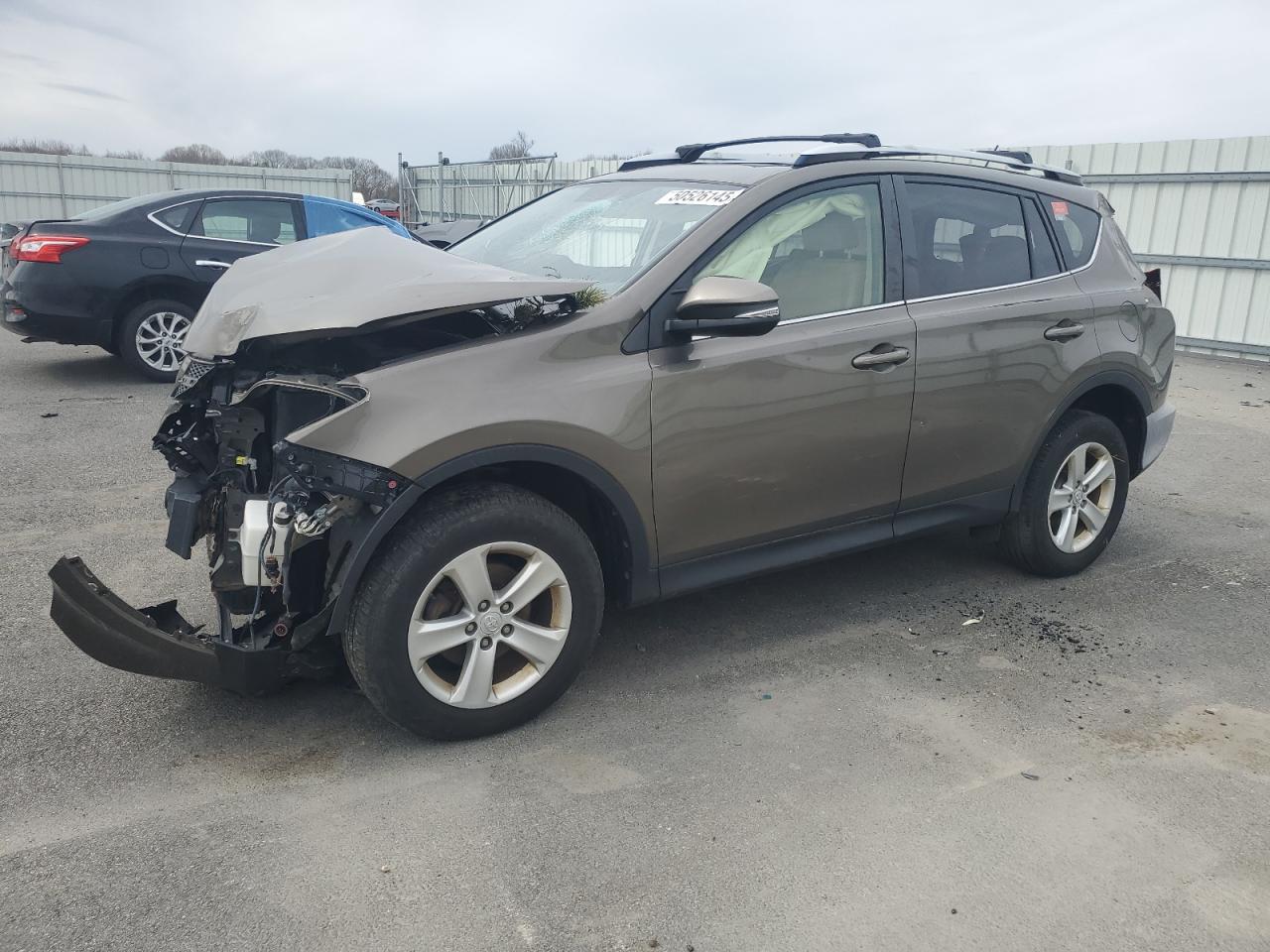 TOYOTA RAV4 XLE 2014