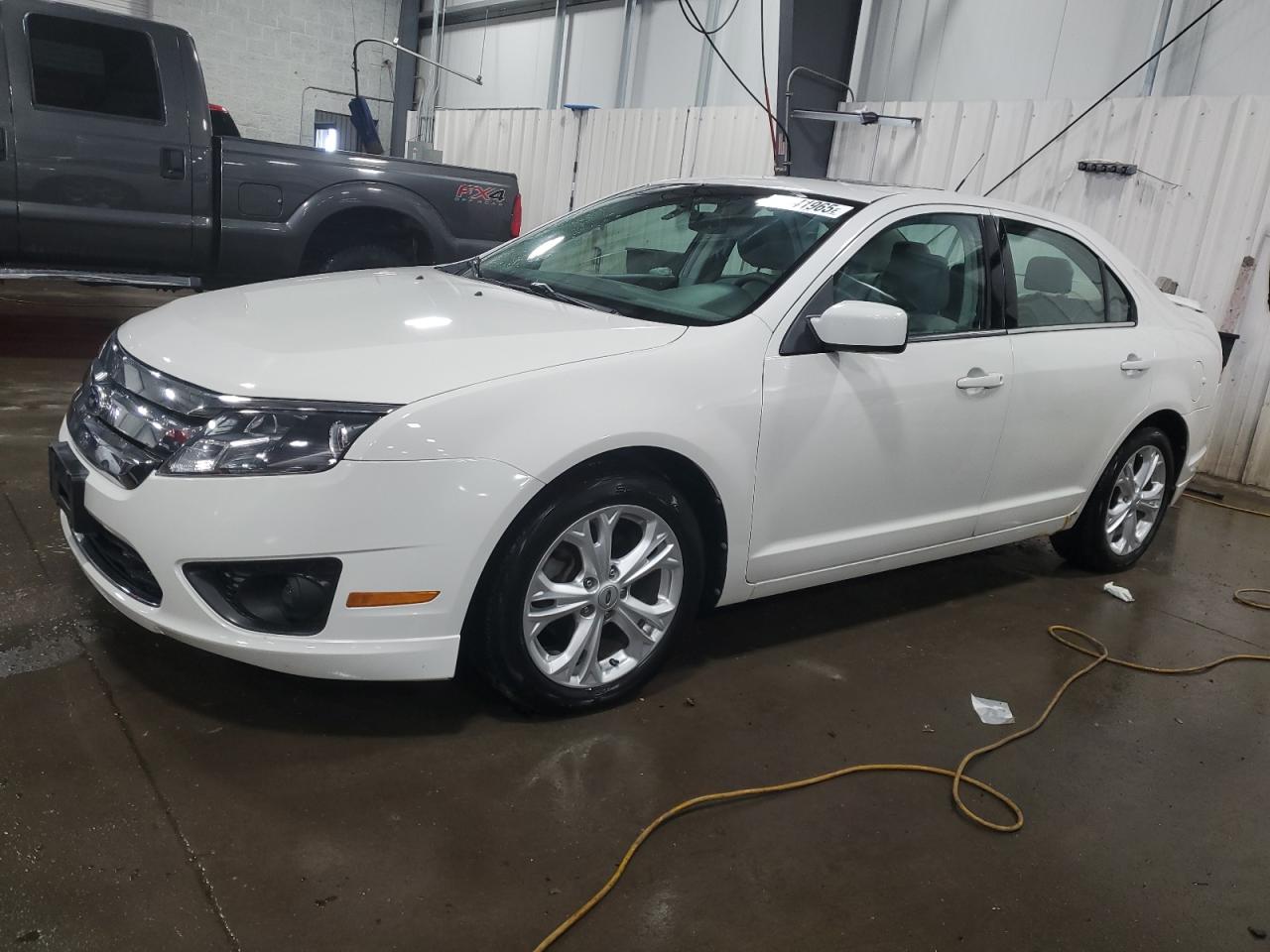 FORD FUSION SE 2012