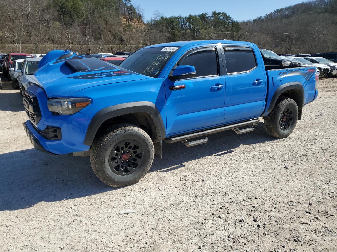 TOYOTA TACOMA DOU 2019