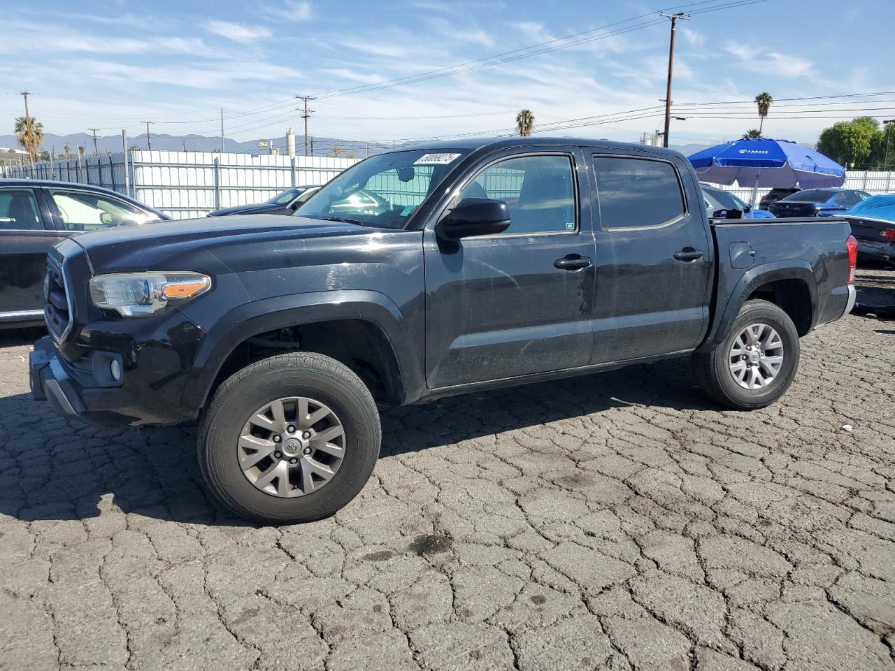 TOYOTA TACOMA DOU 2017