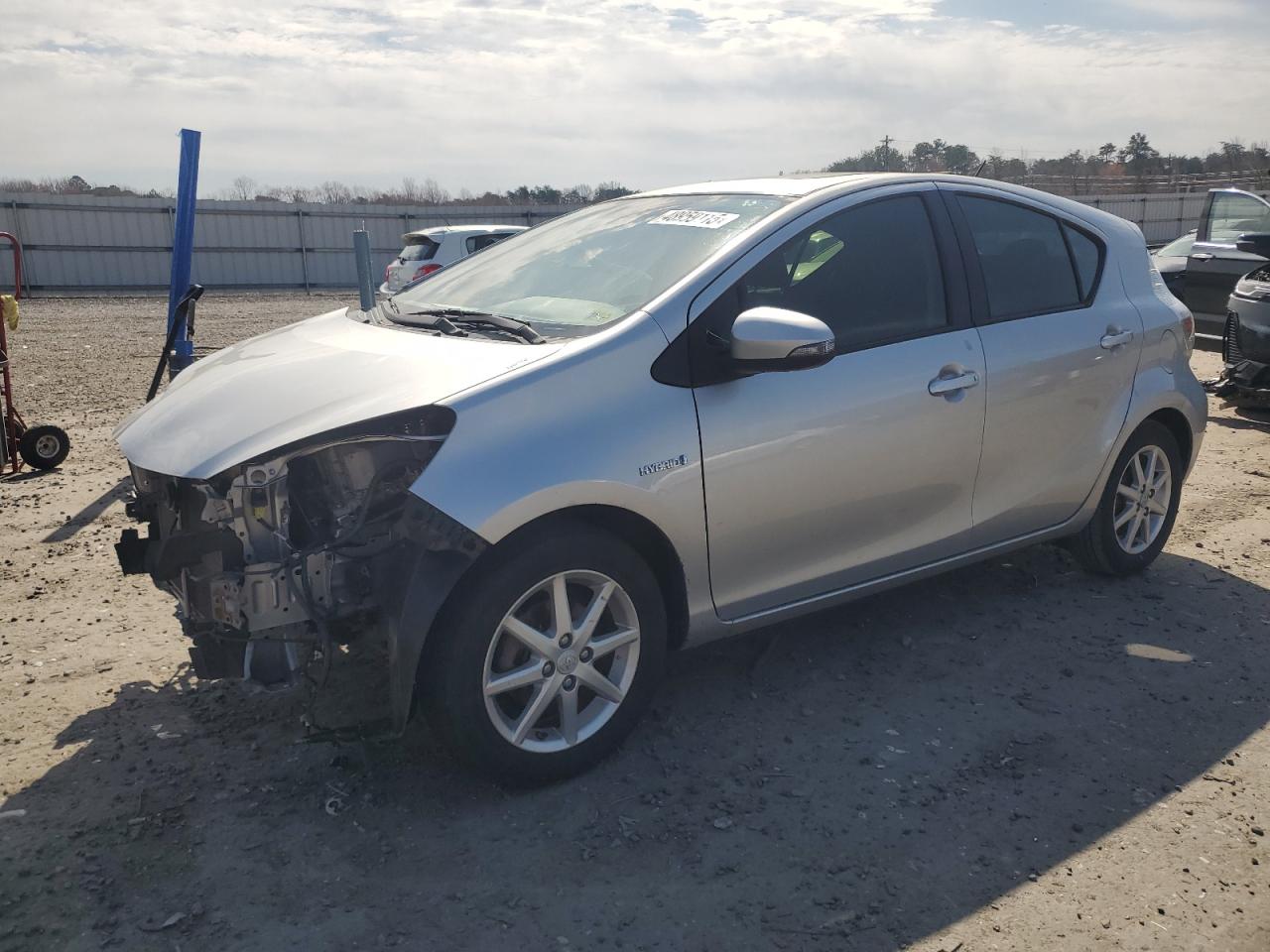 TOYOTA PRIUS C 2014