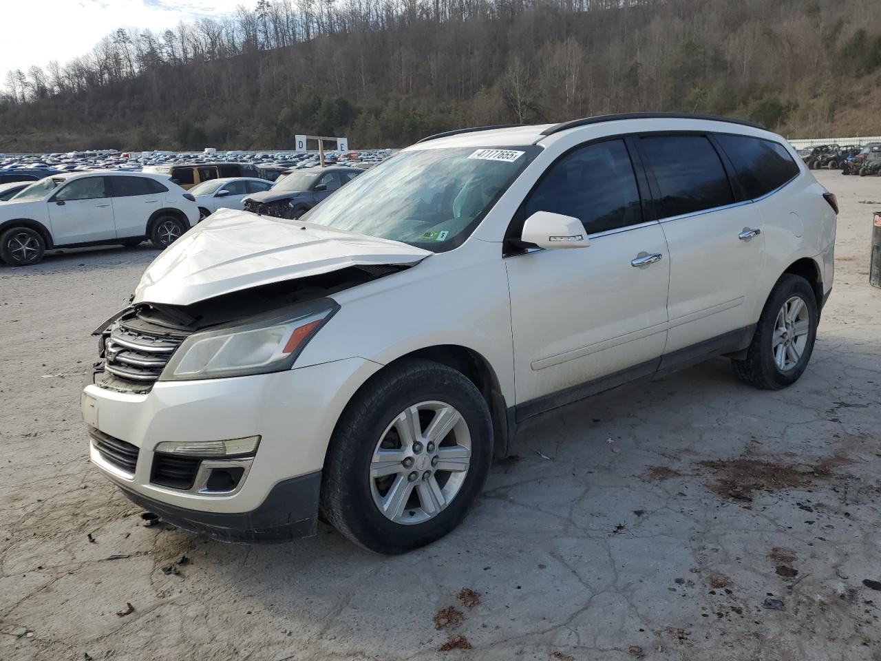 CHEVROLET TRAVERSE L 2013