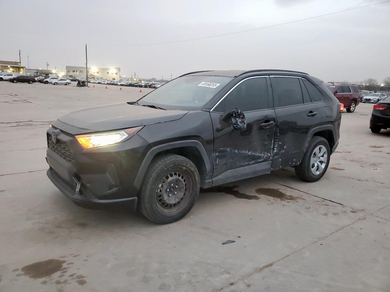 TOYOTA RAV4 LE 2019