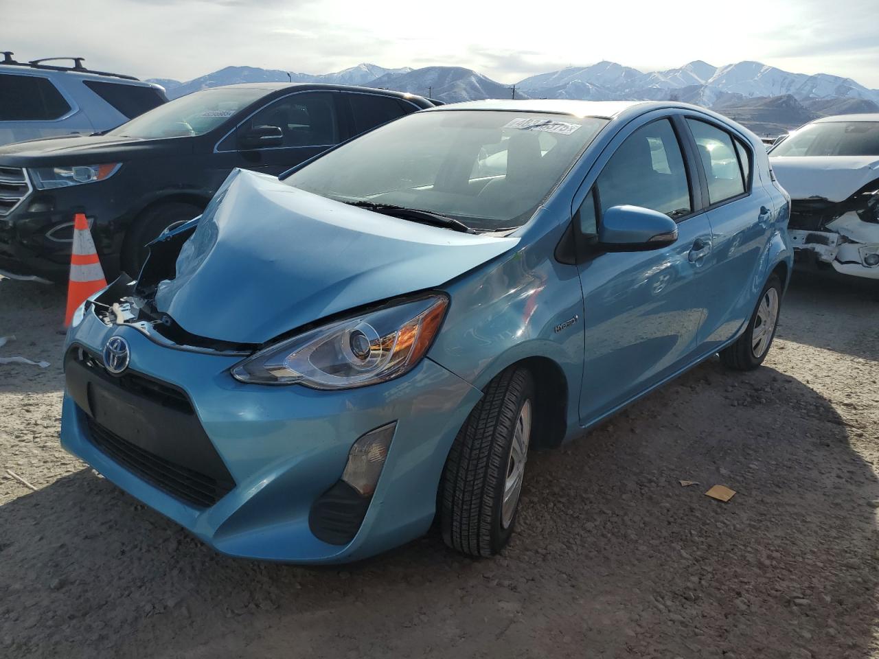 TOYOTA PRIUS C 2016
