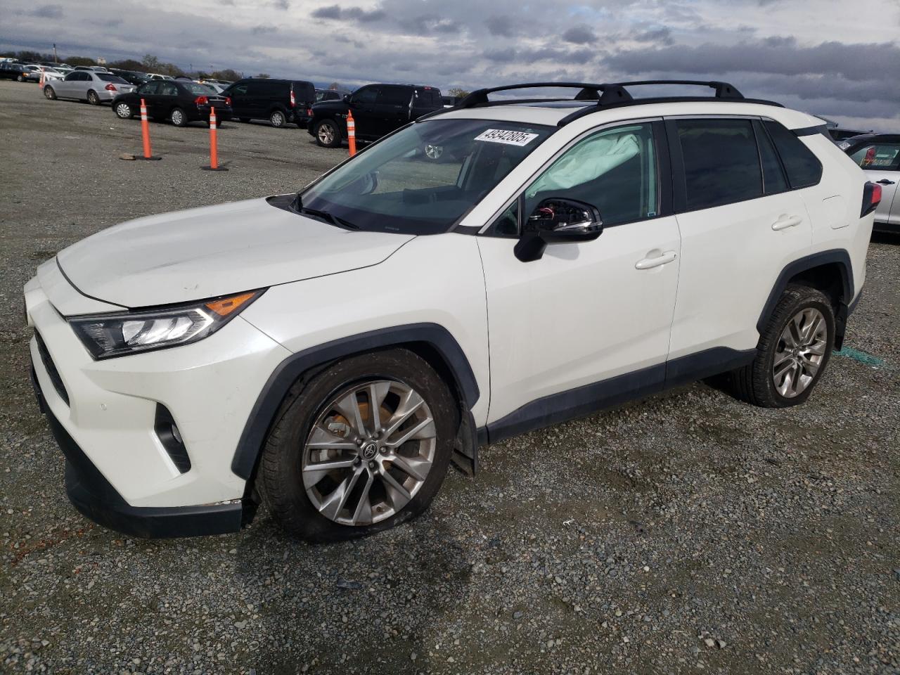 TOYOTA RAV4 XLE P 2021