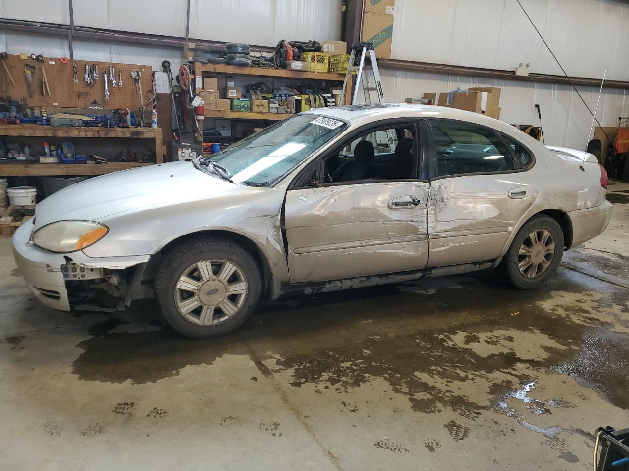 FORD TAURUS SEL 2004