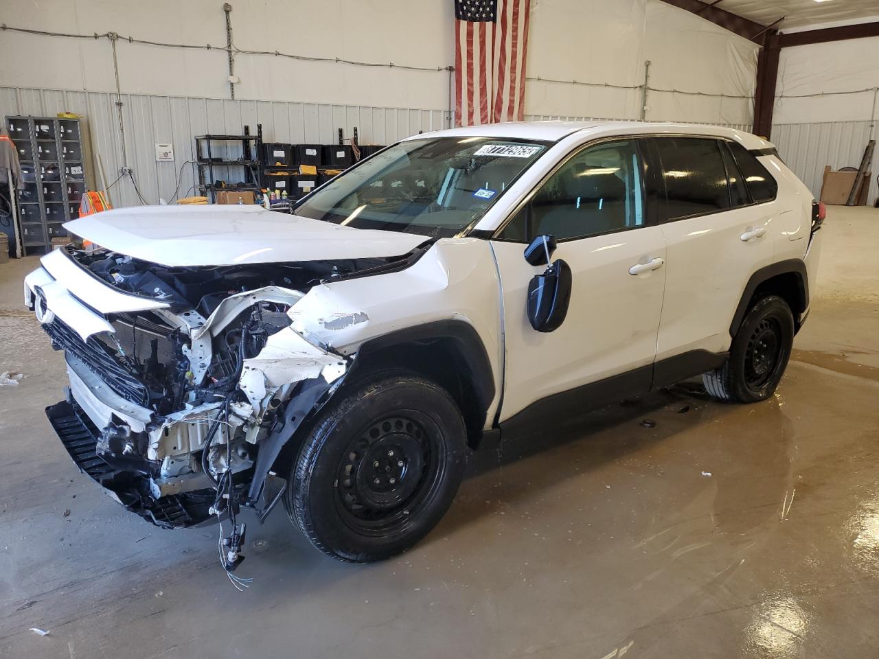 TOYOTA RAV4 LE 2023