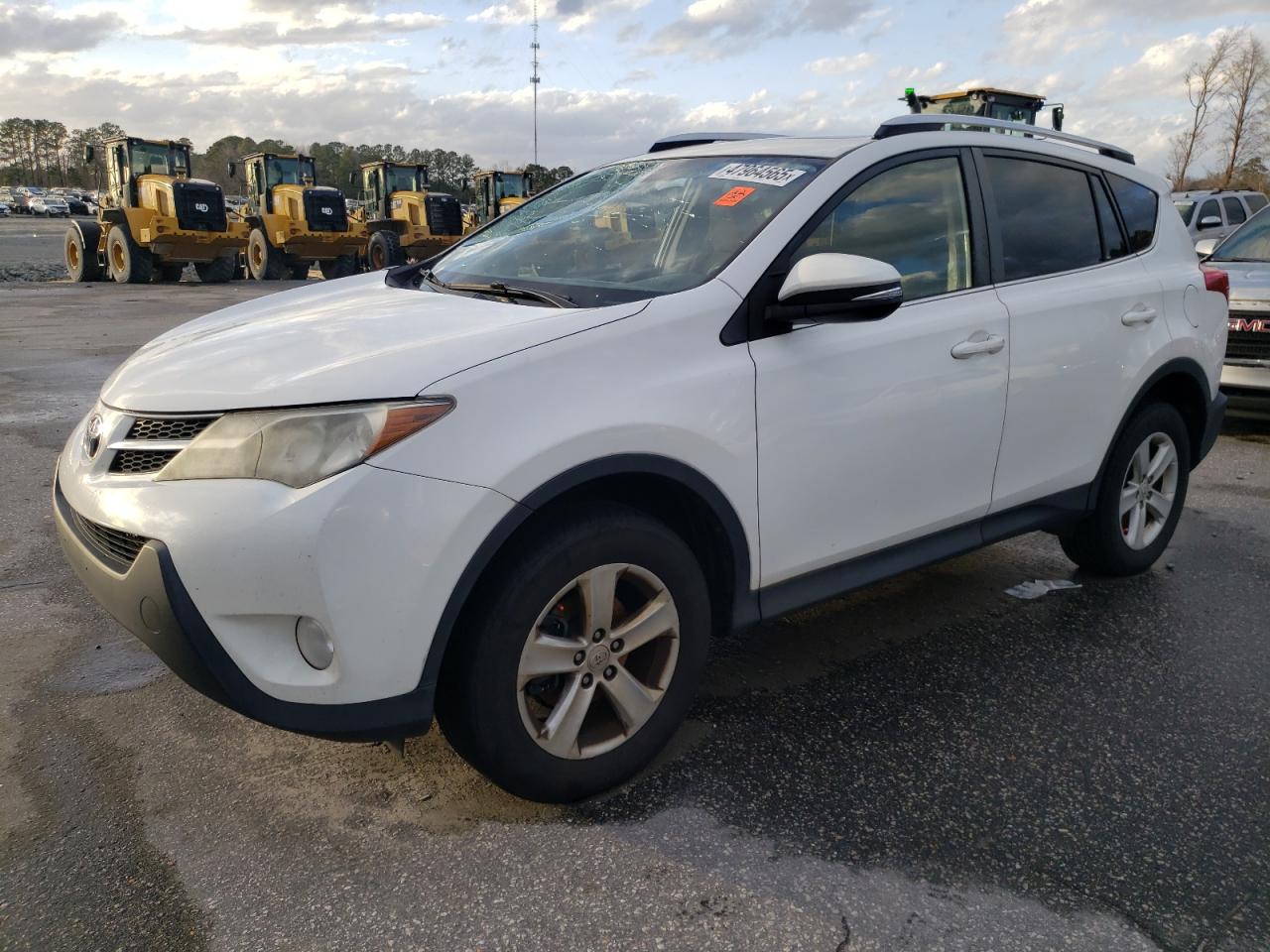 TOYOTA RAV4 XLE 2013