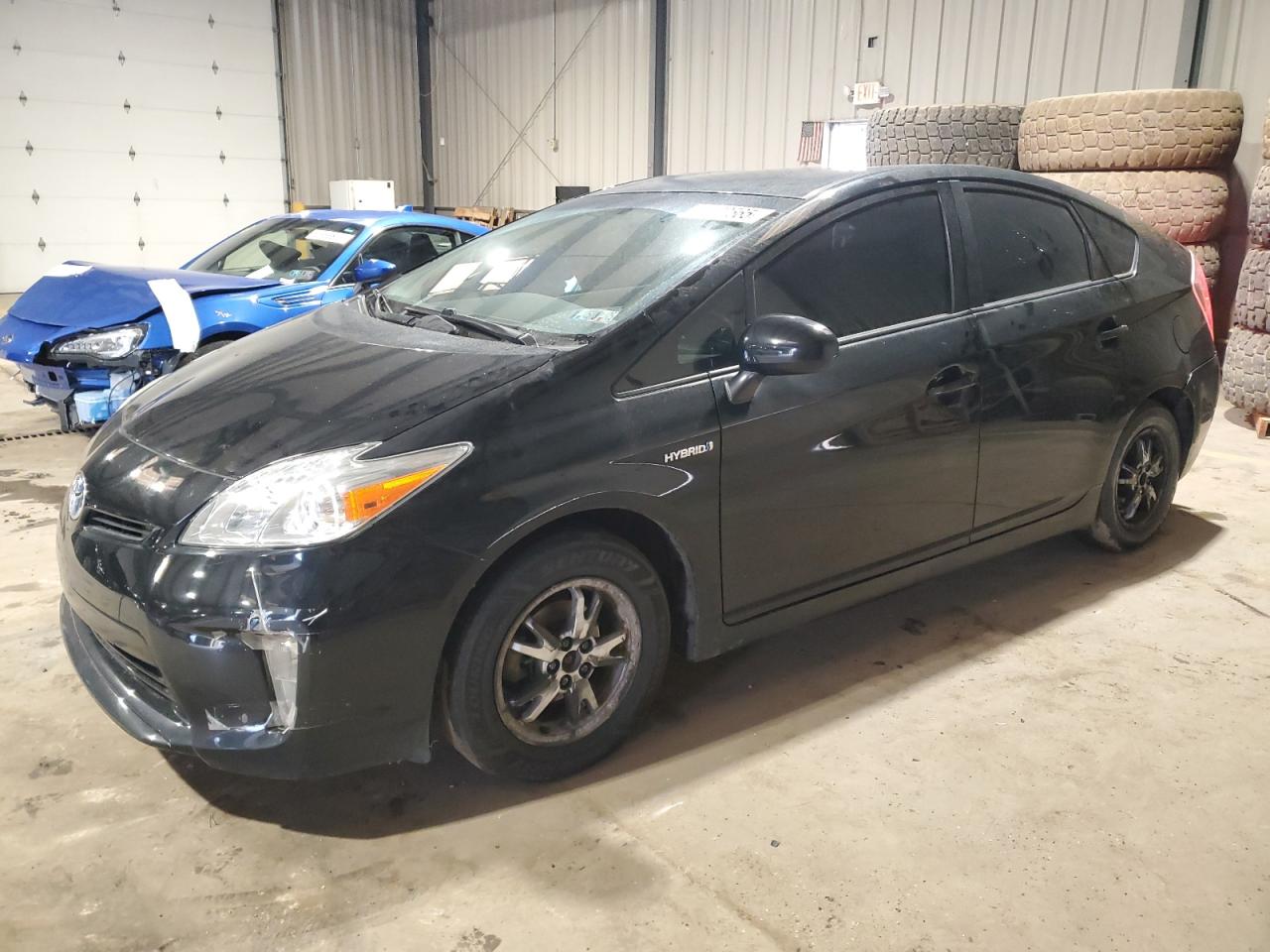TOYOTA PRIUS 2012
