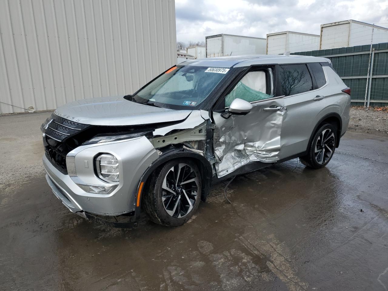 MITSUBISHI OUTLANDER 2023