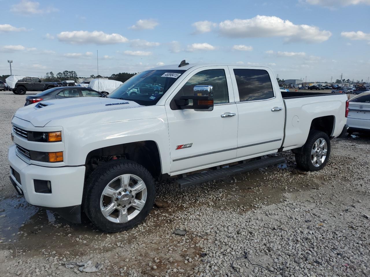 CHEVROLET SILVERADO 2018