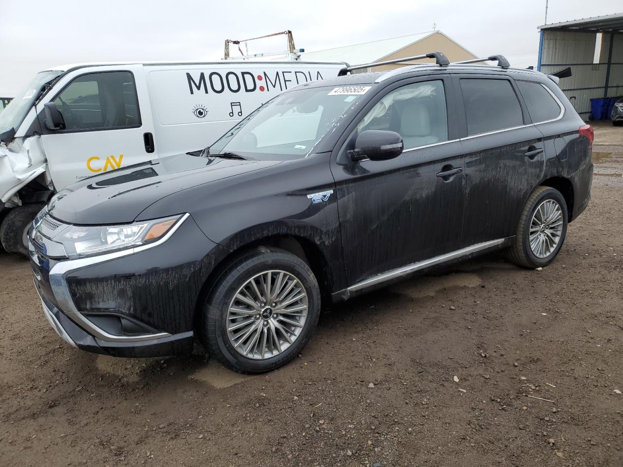 MITSUBISHI OUTLANDER 2020