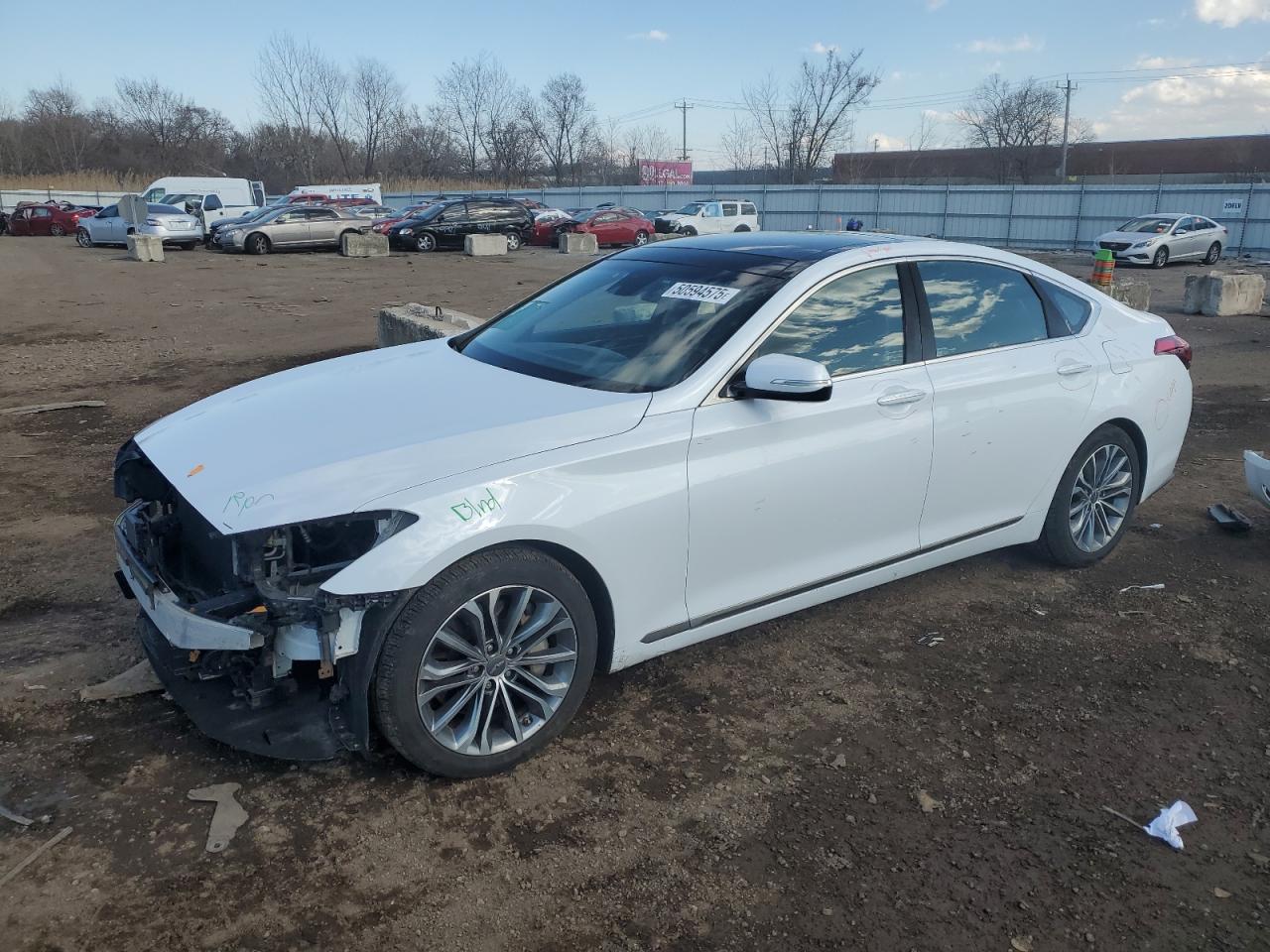 HYUNDAI GENESIS 3. 2015