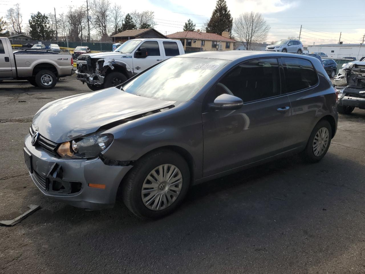 VOLKSWAGEN GOLF 2012